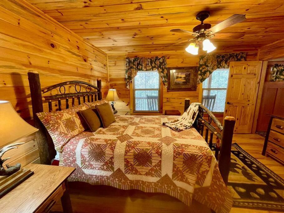 Cabin 2 Bed Close To Helen Hot Tub #15 Экстерьер фото