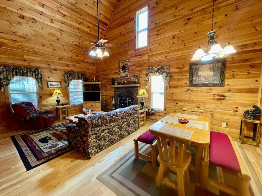 Cabin 2 Bed Close To Helen Hot Tub #15 Экстерьер фото